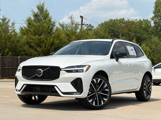 New 2026 Volvo XC60 B5 Ultra w/ Protection Package Premier video 2