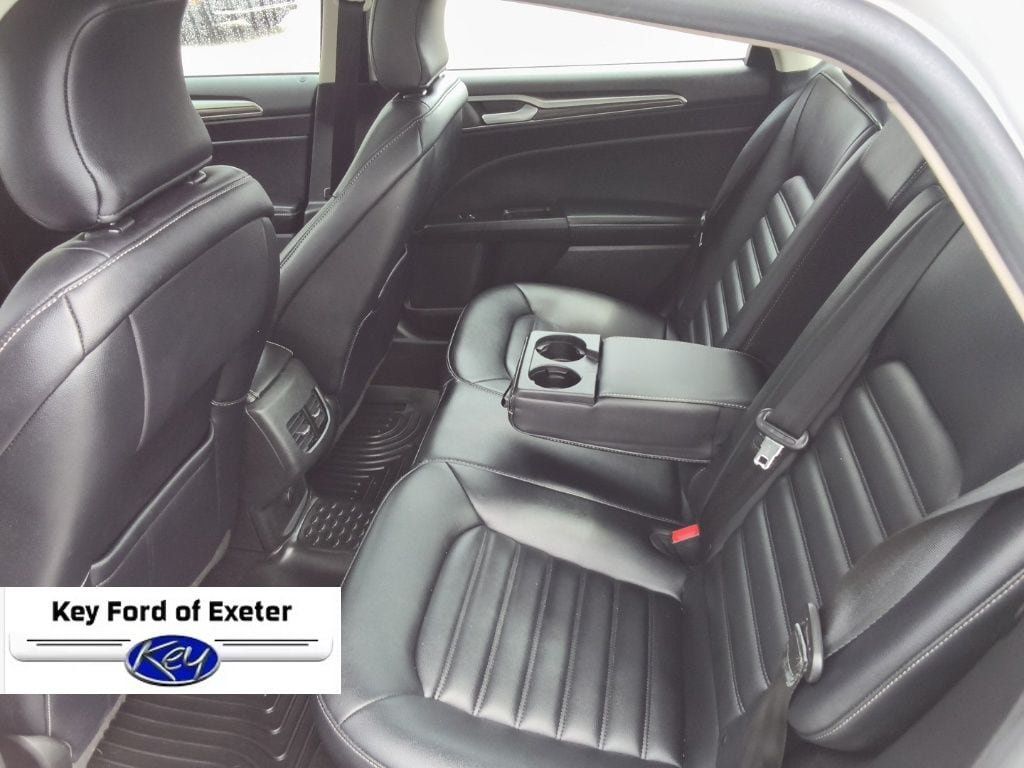 Used 2019 Ford Fusion SEL FWD image 19
