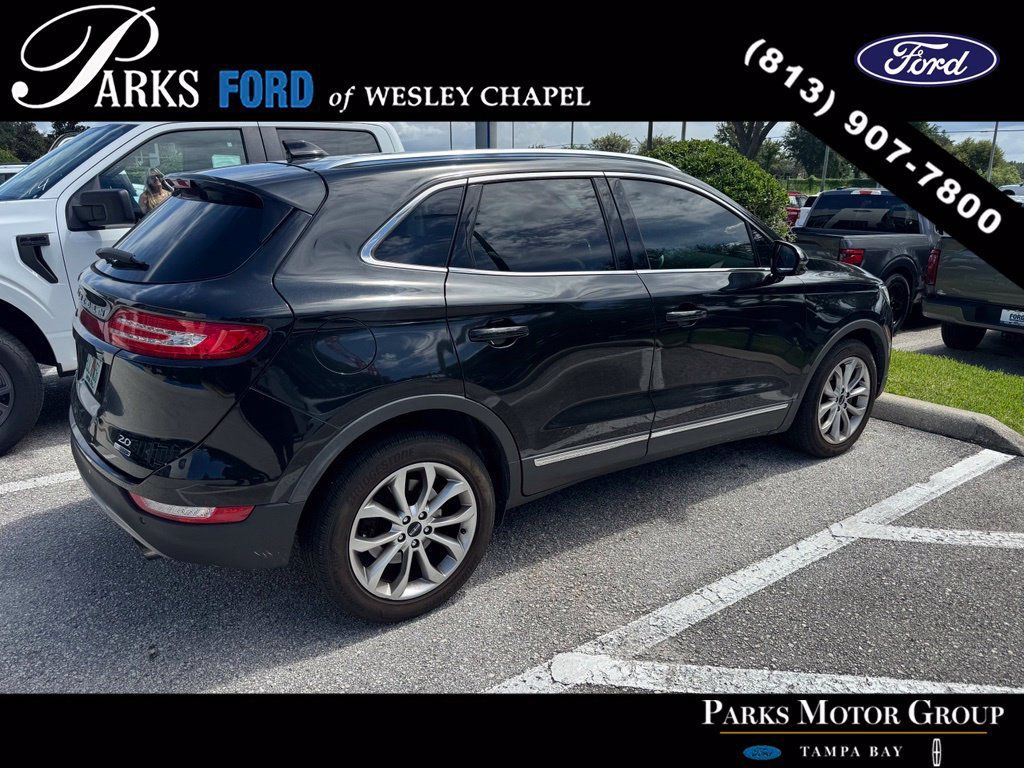 Used 2015 Lincoln MKC FWD w/ Equipment Group 101A Select image 4
