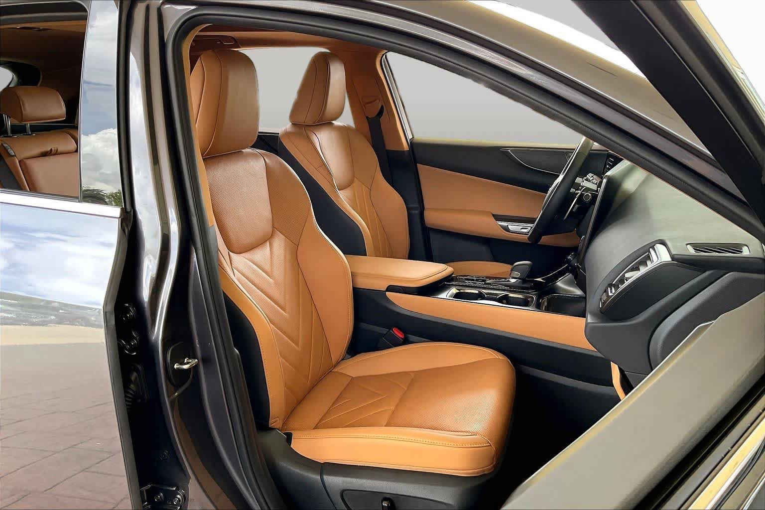 Used 2026 Lexus NX 450h+ AWD w/ Accessory Package (2T) image 8