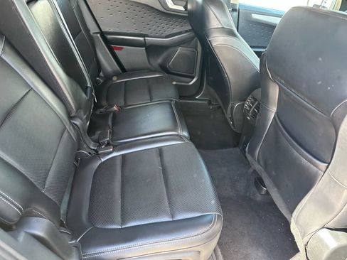 Used 2020 Ford Escape SEL AWD/4WD image 25