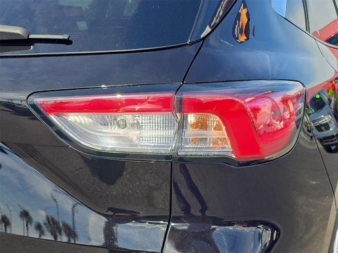 Certified 2022 Ford Escape SE w/ Convenience Package image 6