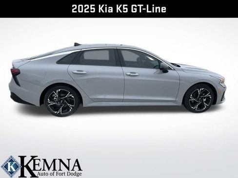 Used 2025 Kia K5 GT-Line w/ GT-Line Premium Package image 8