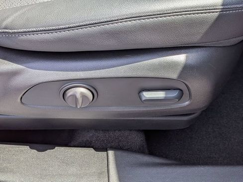 Used 2023 Buick Encore GX Essence w/ Experience Buick Package FWD image 37