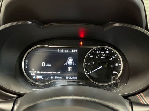 Used 2024 Nissan Versa SR FWD image 24