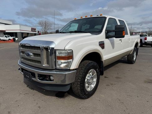 Used 2010 Ford F350 Lariat image 1