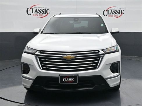 Used 2022 Chevrolet Traverse Premier image 4