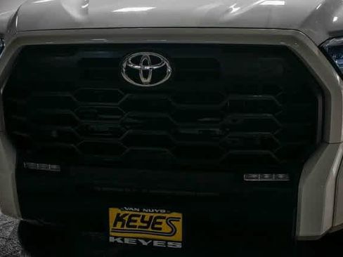 Used 2022 Toyota Tundra SR5 image 5
