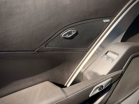 Used 2019 Chevrolet Corvette Stingray Coupe w/ 1LT image 33