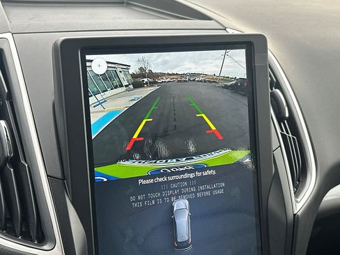 New 2024 Ford Edge SEL w/ Convenience Package image 17