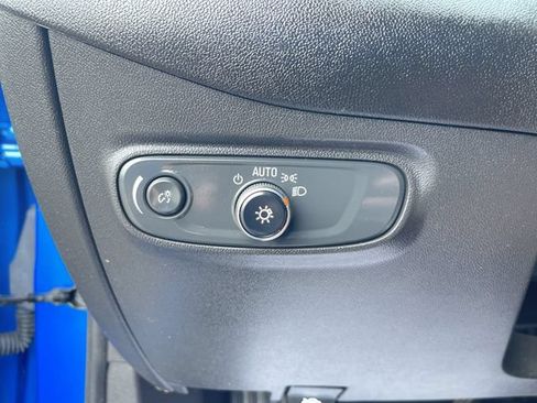 Certified 2024 Chevrolet Equinox LT w/ LPO, Floor Liner Package AWD/4WD image 17