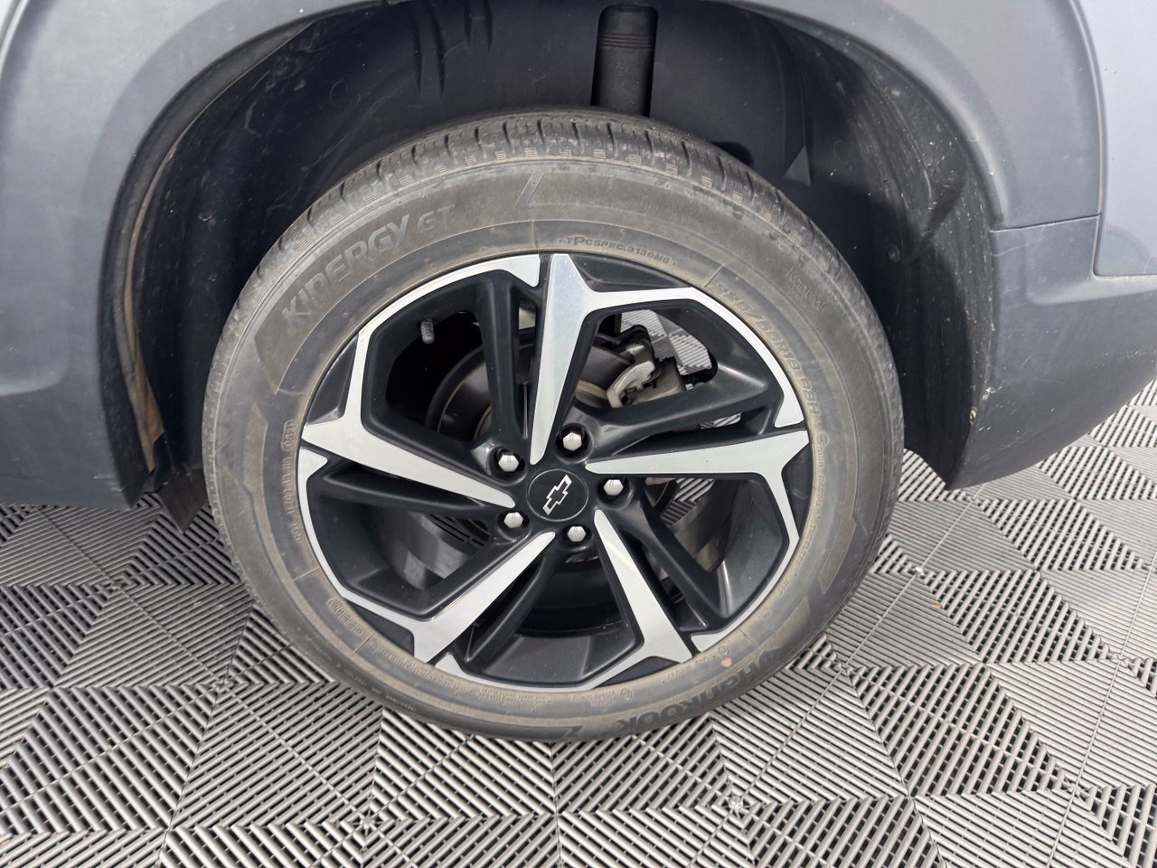 Used 2021 Chevrolet TrailBlazer RS w/ Convenience Package FWD image 13