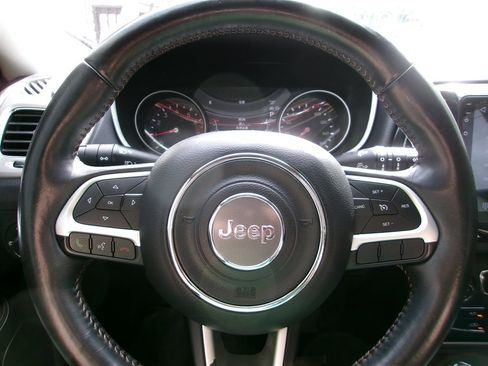 Used 2019 Jeep Compass Latitude w/ Popular Equipment Group image 25