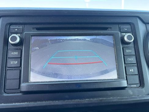 Used 2016 Toyota Tacoma SR RWD image 23
