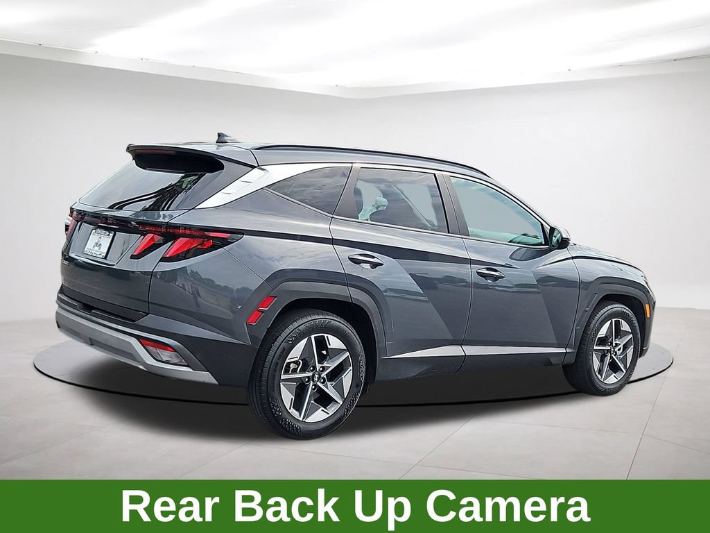 Used 2025 Hyundai Tucson SEL FWD image 7