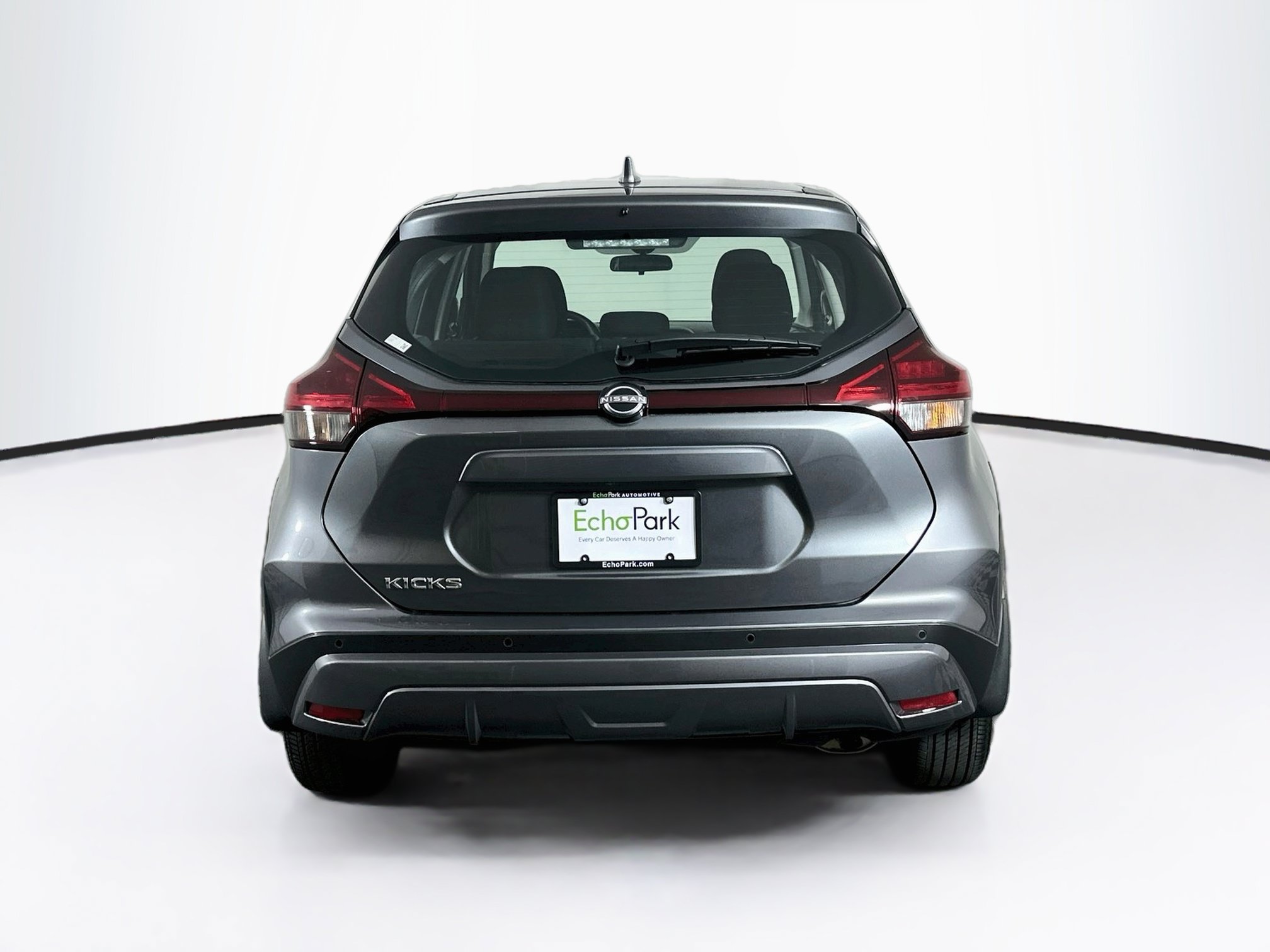Used 2024 Nissan Kicks S FWD image 7
