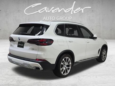 Used 2026 BMW X5 sDrive40i RWD image 16