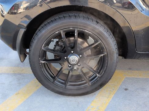 Used 2013 Kia Soul + w/ Audio Pkg image 12