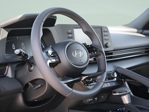New 2026 Hyundai Elantra SEL Sport Premium FWD image 21