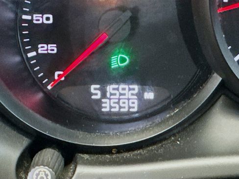 Used 2018 Porsche Macan Sport Edition image 8