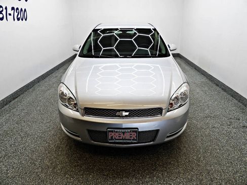 Used 2014 Chevrolet Impala Limited LS FWD image 2