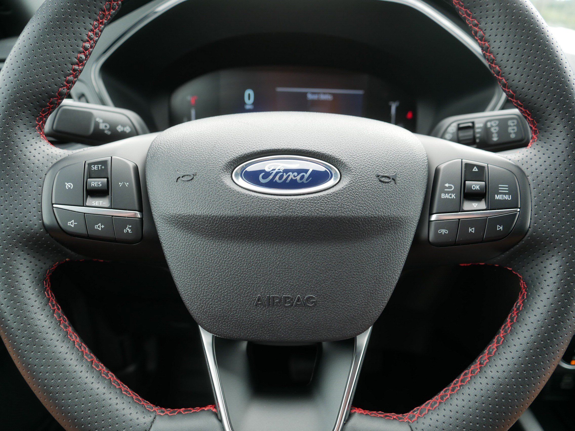 Used 2025 Ford Escape ST-Line Select AWD/4WD image 25