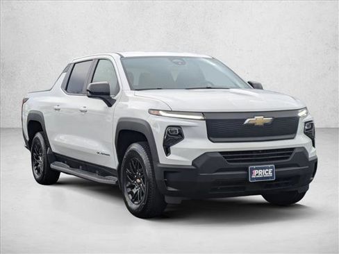 Used 2024 Chevrolet Silverado EV W/T image 3
