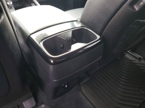 Certified 2025 Kia Telluride S image 13