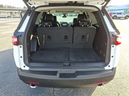 Used 2019 Chevrolet Traverse RS w/ LPO, Floor Liner Package image 29