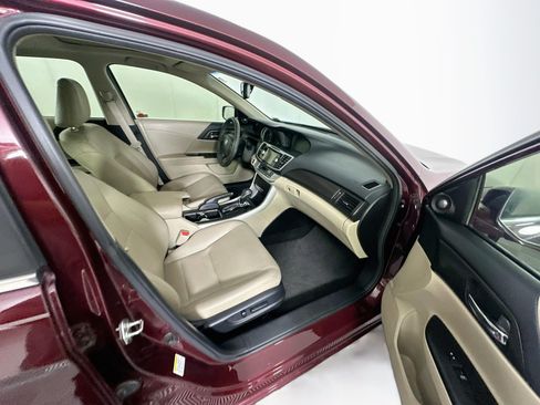 Used 2013 Honda Accord EX-L image 30