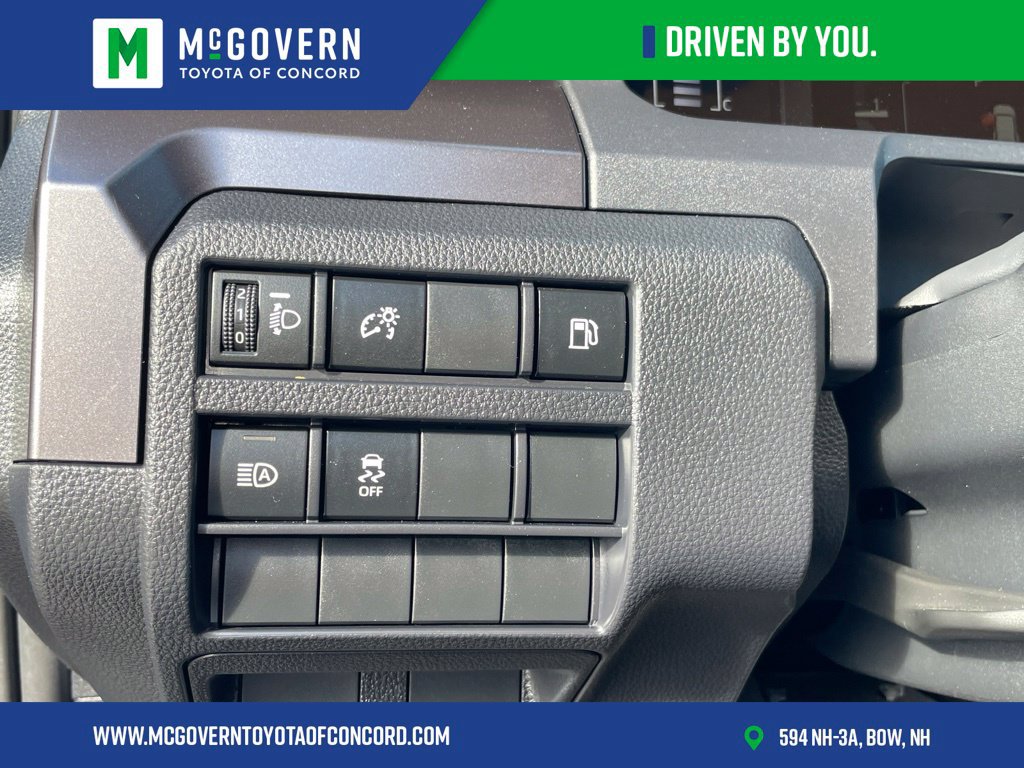Used 2026 Toyota 4Runner SR5 AWD/4WD image 28