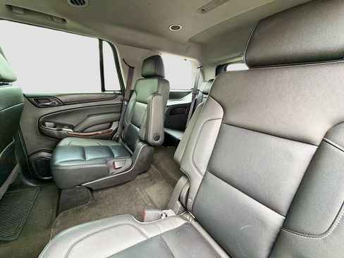 Used 2016 Chevrolet Tahoe LT w/ Luxury Package AWD/4WD image 13
