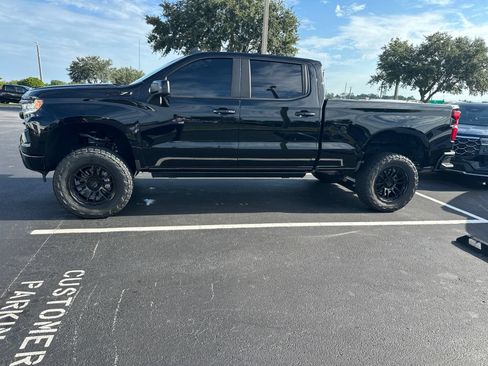 Used 2022 Chevrolet Silverado 1500 RST w/ Z71 Off-Road Package AWD/4WD image 4