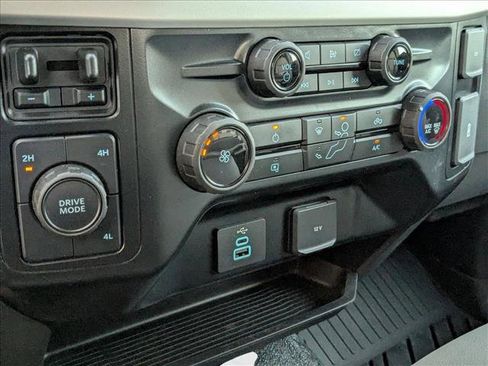 Used 2024 Ford F450 XL image 13