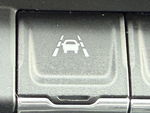 Used 2023 GMC Sierra 1500 Denali w/ Technology Package image 50