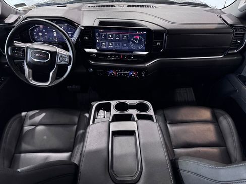 Certified 2025 GMC Sierra 1500 SLT AWD/4WD image 13