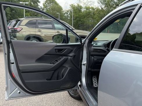 Used 2025 Subaru Crosstrek 2.5i Sport AWD/4WD image 19