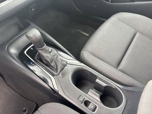 Used 2024 Toyota Corolla LE FWD image 23