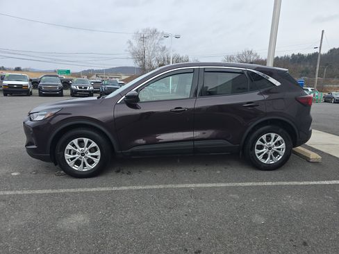 Used 2023 Ford Escape Active w/ Tech Pack #2 image 6