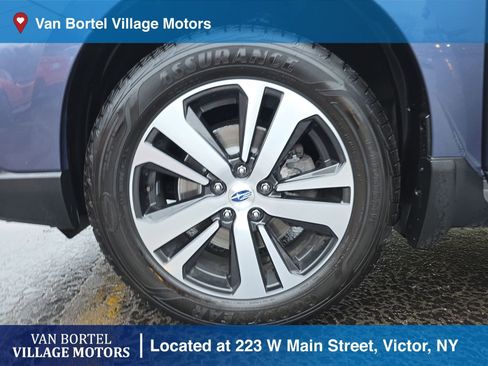 Used 2018 Subaru Outback 2.5i Limited image 32