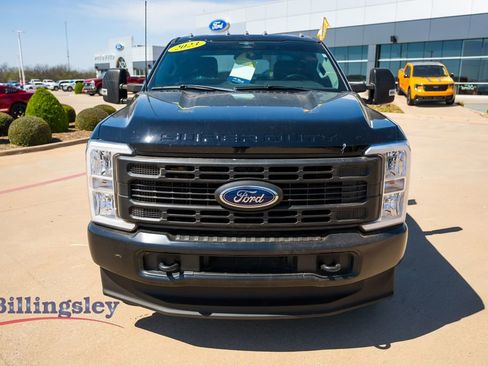 Certified 2023 Ford F350 XL w/ FX4 Off-Road Package image 2