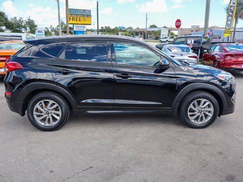 Used 2016 Hyundai Tucson SE w/ Option Group 02 FWD image 7