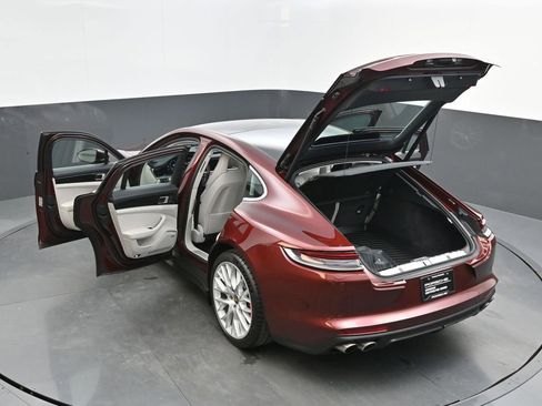 Certified 2022 Porsche Panamera 4S image 36