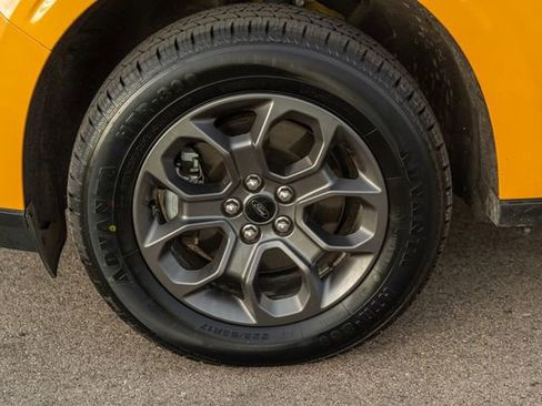 Used 2022 Ford Maverick XLT w/ Equipment Group 300A Standard image 14