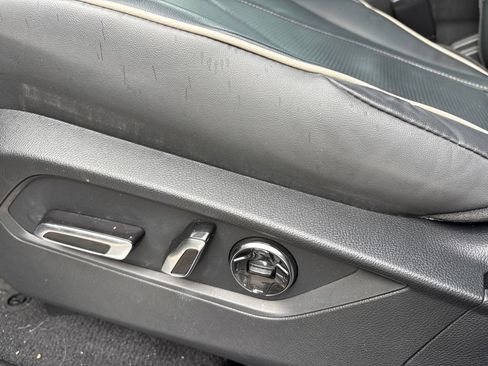 Used 2023 Acura RDX AWD w/ Advance Package image 10