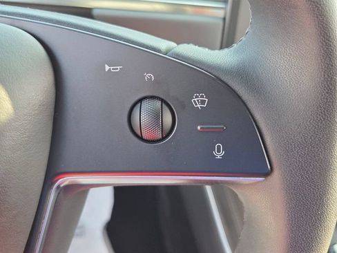 Used 2022 Tesla Model S AWD/4WD image 21