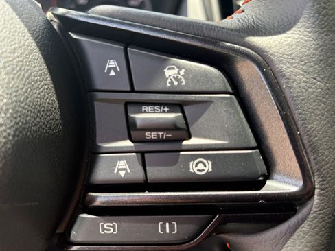 Certified 2025 Subaru Crosstrek 2.5i Limited AWD/4WD image 18