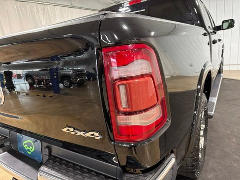 Used 2022 RAM 1500 Laramie AWD/4WD image 16