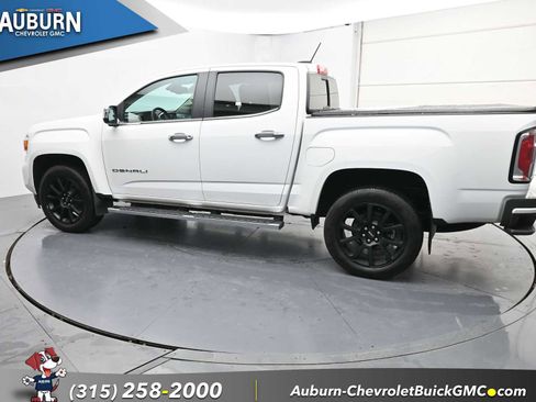 Used 2021 GMC Canyon Denali image 15