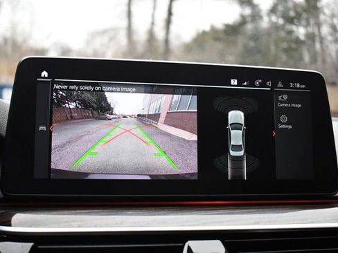 Used 2021 BMW 530i xDrive w/ Convenience Package image 37